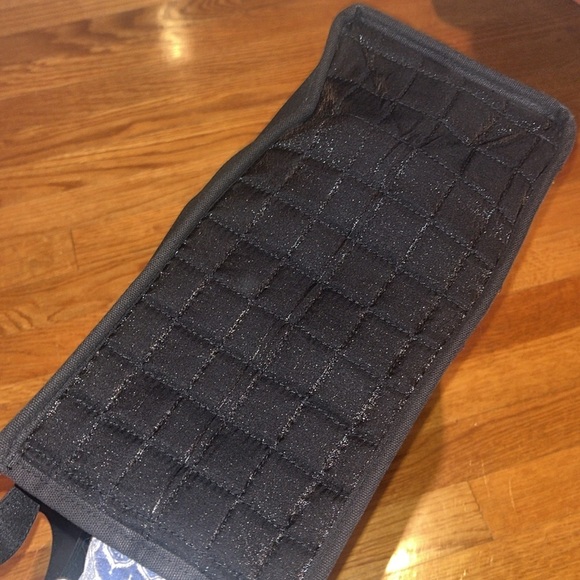 L.A. Soiree Velcro black canvas tote w/ embellished print  NWOT - Picture 8 of 10